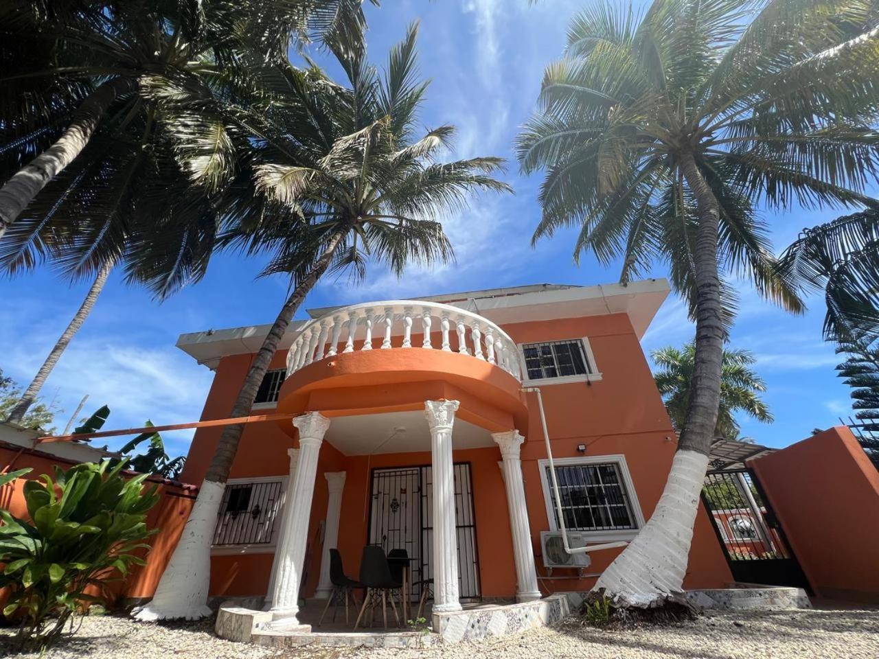 Cerca De La Playa Familiar * Punta Cana